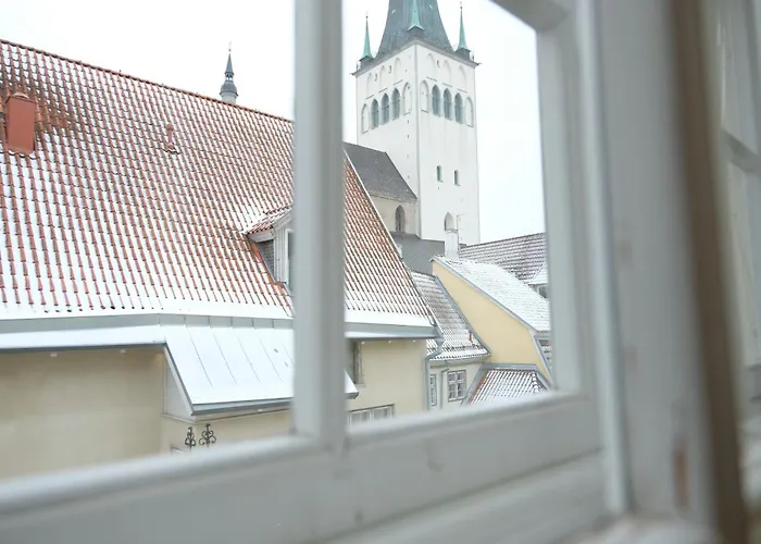 Hotel The Three Sisters Old Town